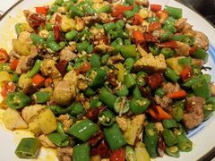 -乡土特色.冷锅鱼.牦牛肉汤锅