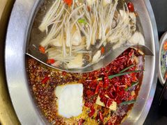 -沸炉重庆老火锅(军事博物馆店)