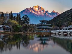 -黑龙潭公园