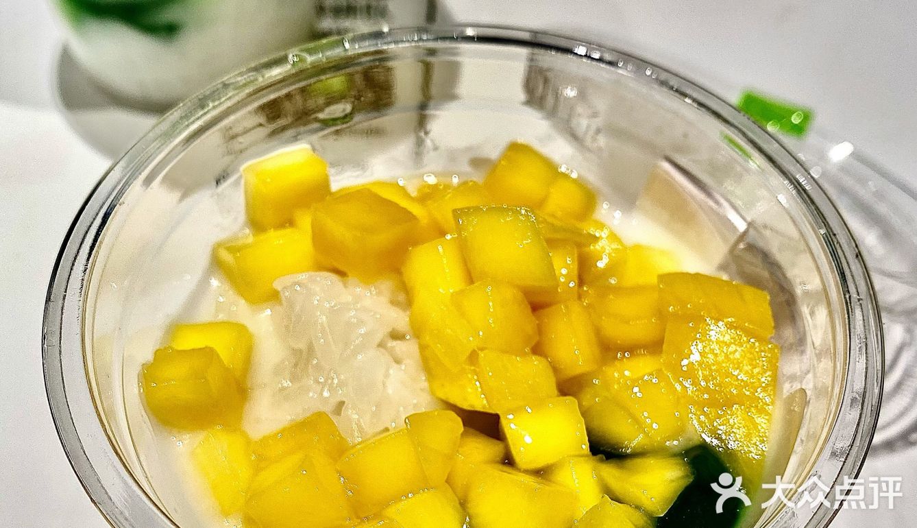 奈雪新品🥑生椰斑斓🥥