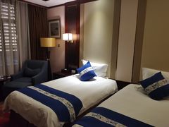 -西港航空酒店(银川南门广场机场巴士店)