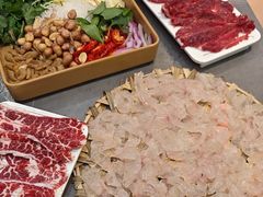 -官塘陈记鱼生·潮汕砂锅粥·牛肉火锅(潮枫路总店)