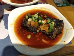 -呷佬·长沙手工米粉(金沙江路店)
