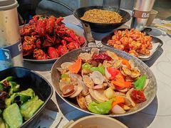-巴厘龙虾·榜首油焖大虾(音乐学院·沿江酒馆店)