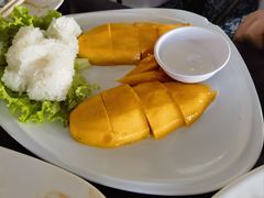 -Green Tree Rest. & Pub