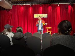 -喜剧部落脱口秀(三里屯店)