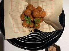 干炸功夫小丸子-悦融琥珀·京鲁菜·海味珍品(西单店)