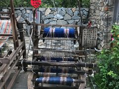 -百里峡七彩艺术小镇