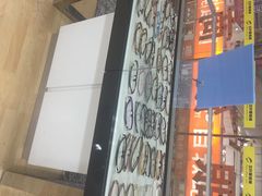 三叶眼镜(浦东店)-三叶眼镜城(八佰伴店)