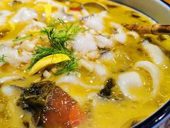 招牌老坛酸菜鱼-厨道重庆菜馆(鸳鸯店)