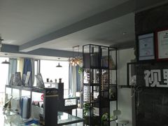 -视野联行眼镜蔡司·依视路官方授权店(顺城店)