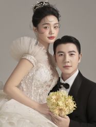 -第一夫人婚纱摄影(南京店)