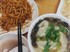-八百里牛肉汤(盖饭·锅贴·万象城店)