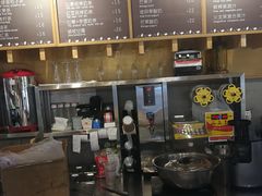 -焙丽拾光(麦凯乐直营店)