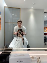 -Kraemer Paris  苏豪路易士·嘉玛发廊