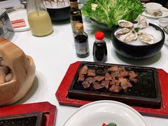 -红鼎豆捞·非遗鲍皇汤火锅(宝丰路店)