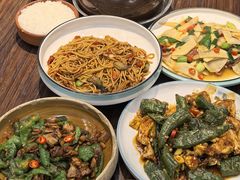 -民间瓦缸煨汤館(嵩山路店)