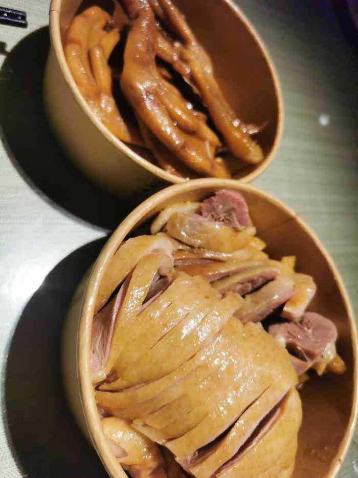 戚顺兴盐水鸭(新街口明瓦廊店)-"地理位置无误,直接按照导航走没问题.