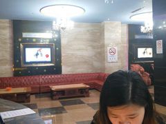 -巨麦量贩式KTV(新桥店)