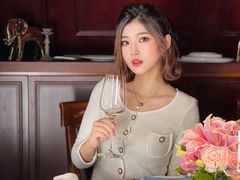 -弦月窗LUNETTE BY AMANDA(复兴路店)