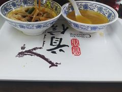 -陕西名小吃(T3航站楼一店)