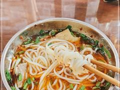 -遵义虾子张六羊肉粉(金码头店)