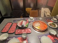 -牛村来人潮汕牛肉火锅(西单店)