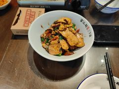 -富正毅三下锅·湘西韵味(天门山索道店)