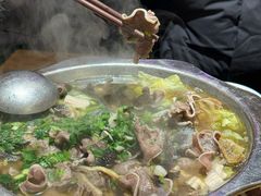 -谢老五跷脚牛肉·非遗传承店