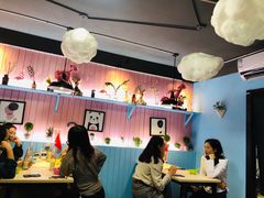 大堂-友达面馆·酸菜鱼面(钱塘区店)