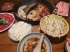 -巴隆门重庆老火锅(太湖路店)