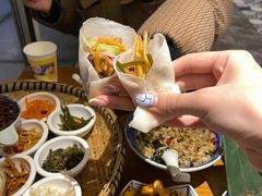 -包整·丝娃娃(一览甲秀楼风景店)