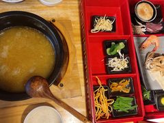 -勺子米线·云南传统小吃市集(四方街店)