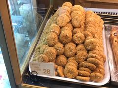 椒盐小小酥-昆明冠生园·蛋糕·面包(南强街店)