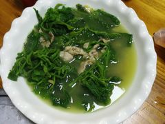 -堤边美食