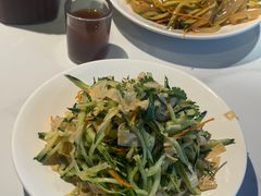 -靠山屯东北农家菜(八龙桥雅苑店)