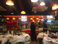 -鲜入围煮花胶鸡海鲜火锅