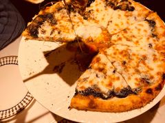 黑松露披萨-IL TEATRO 精品意大利餐厅