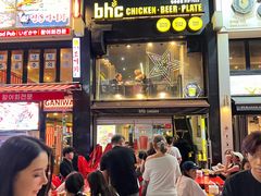 -BHC炸鸡(明洞总店)