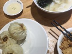 -凤起龙游老面包子(凯德晶品店)