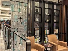 -东方红海鲜百汇(国际大厦店)