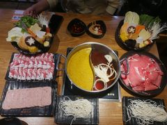 -呷哺呷哺(万达新世界店)