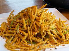 干煸藕丝-莲餐厅·湖北菜·潜江小龙虾店(愚园路店)