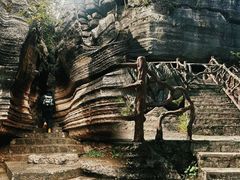 -梭布垭石林景区