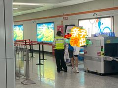 -常熟路(地铁站)