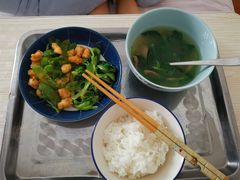 -爱的果实月嫂育婴师(世纪东方店)