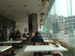 靠窗位-九久大过桥米线(太古里店)