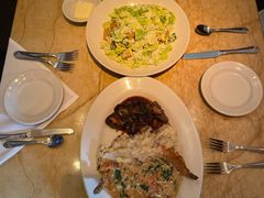 -The Cheesecake Factory(baldwin avenue)