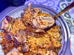 -巴特餐饮6加1音乐餐吧·新疆菜