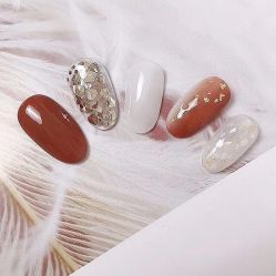 -Pink You美甲美睫纹绣定制中心